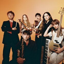 Two Horses Chords by Black Country, New Road