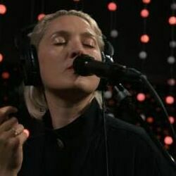 Meet The Man Chords by Cate Le Bon