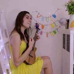 Hey There Delilah Ukulele by Dodie