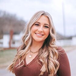 Tabs On Me Chords by Erin Kinsey