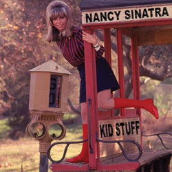 The City Never Sleeps At Night Chords by Nancy Sinatra